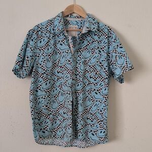 VSTR Men's Smiley Face Button-Up,